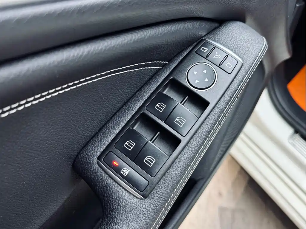 Mercedes-Benz CLA 2018 — фото 13