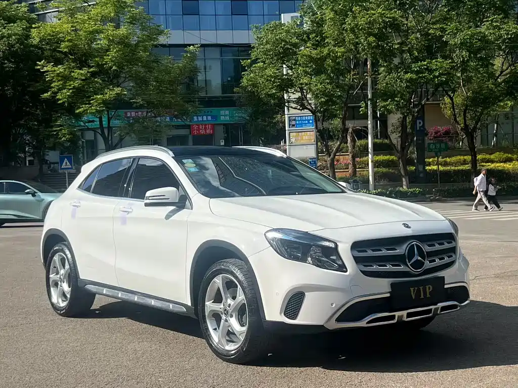 Mercedes-Benz GLA 2018 — фото 3