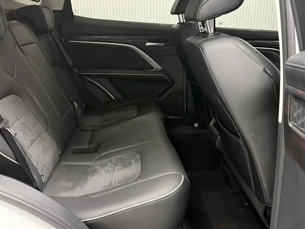 Haval H6 2023 — фото 12