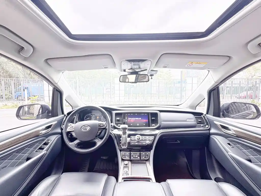 GAC Motor Trumpchi M8 2019 — фото 5