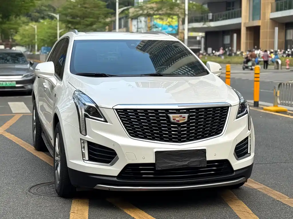 Cadillac XT5 2020 — фото 4
