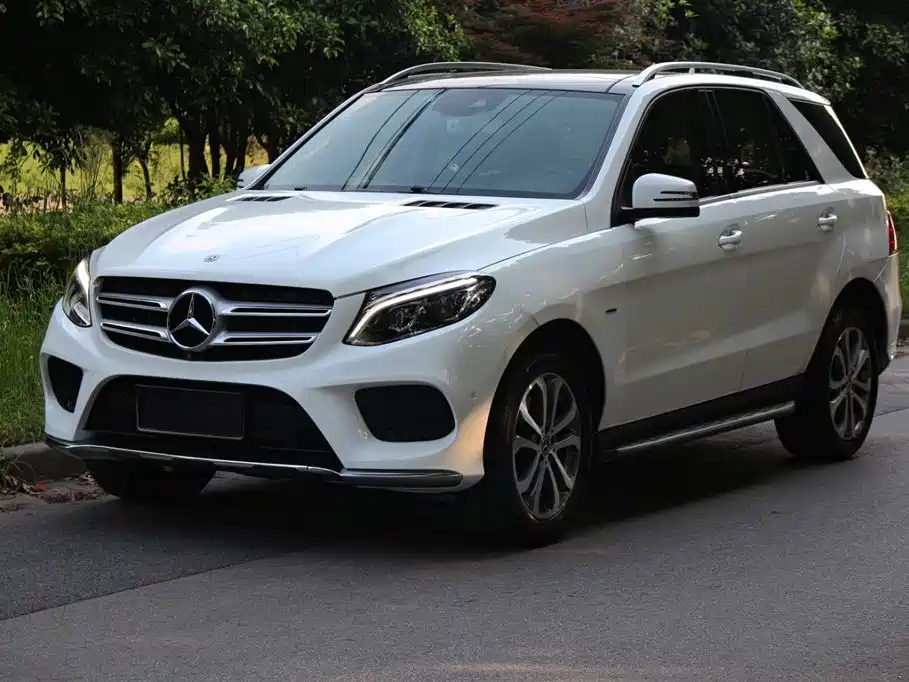 Mercedes-Benz GLE 2018 — фото 1