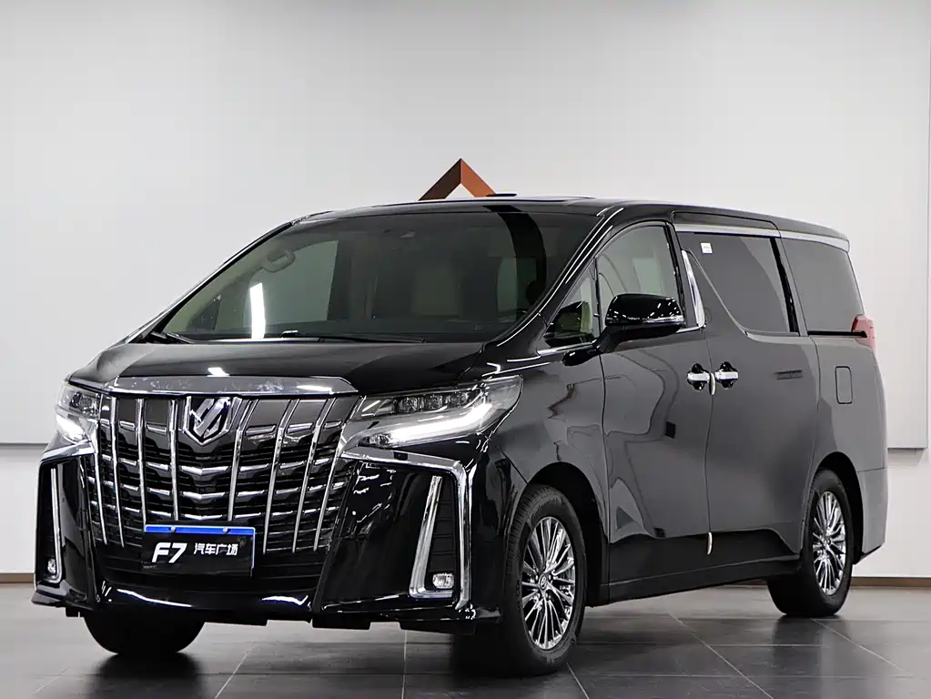 Toyota Alphard 2022 — фото 1