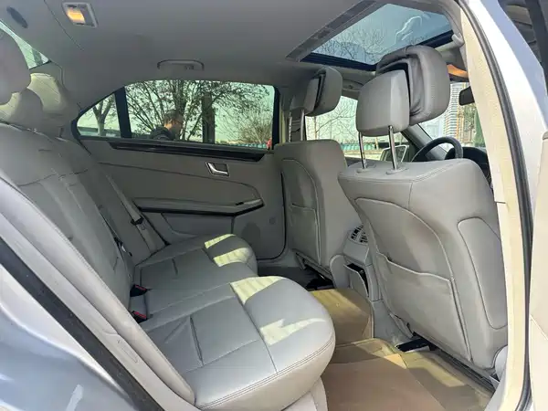 Mercedes-Benz E-Class 2013