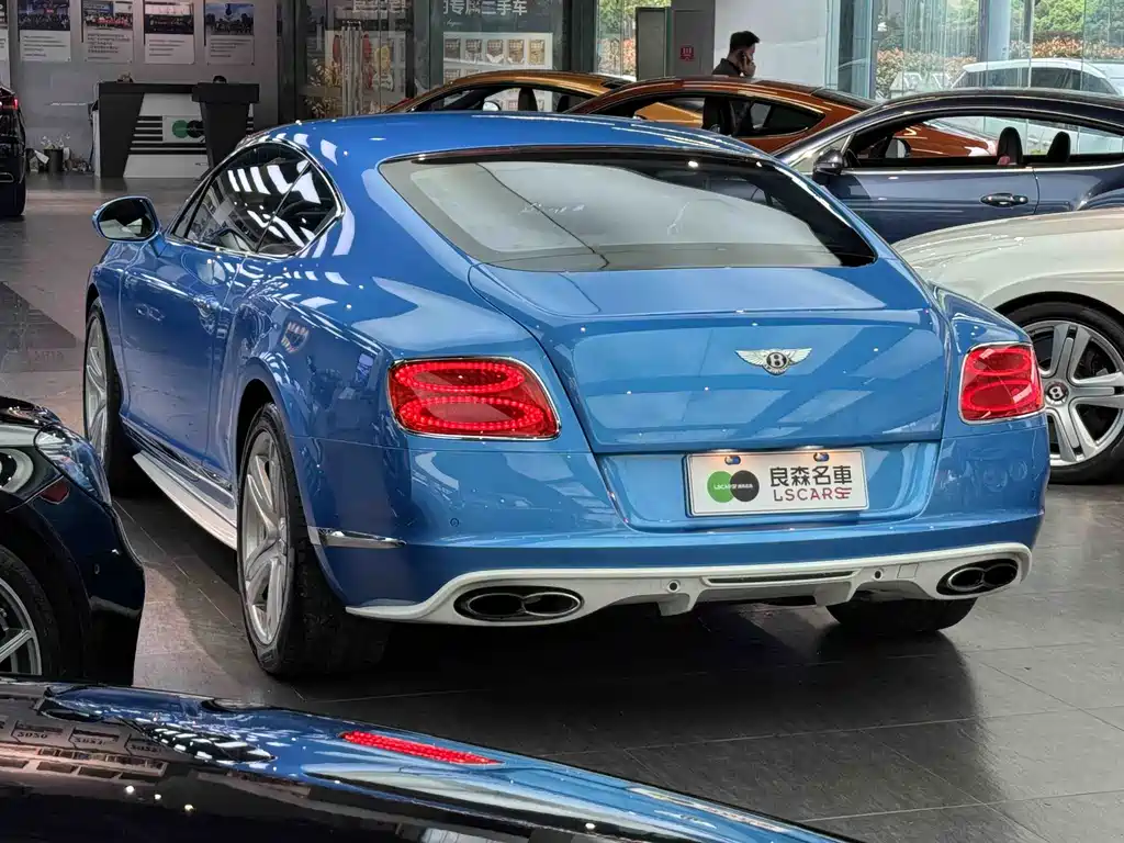Bentley Continental 2015 — фото 4