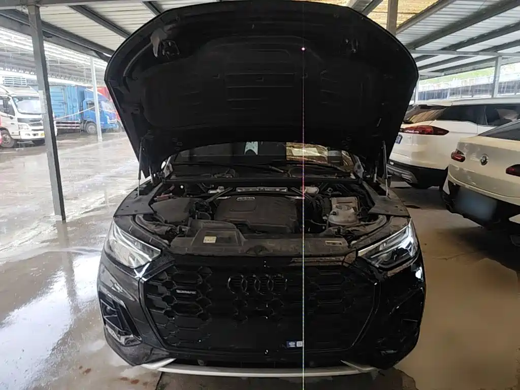 Audi Q5L 2023 — фото 20