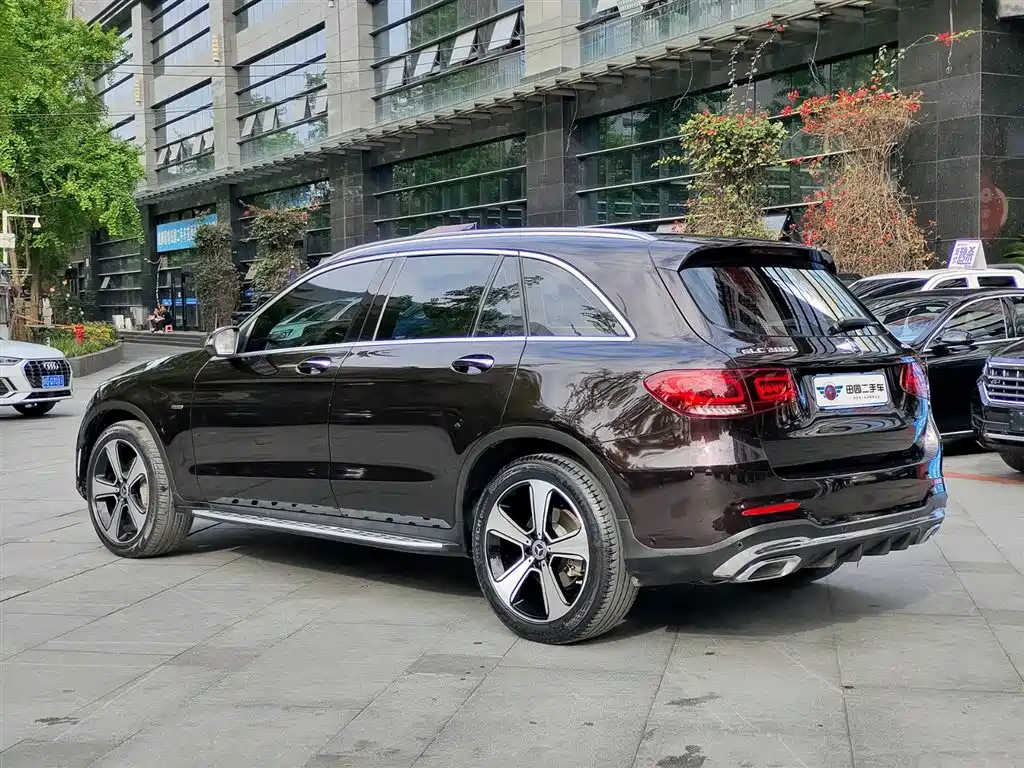 Mercedes-Benz GLC 2022 — фото 4