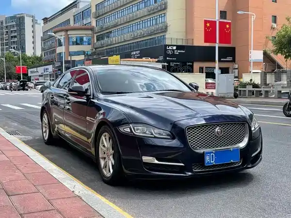 Jaguar XJ 2017
