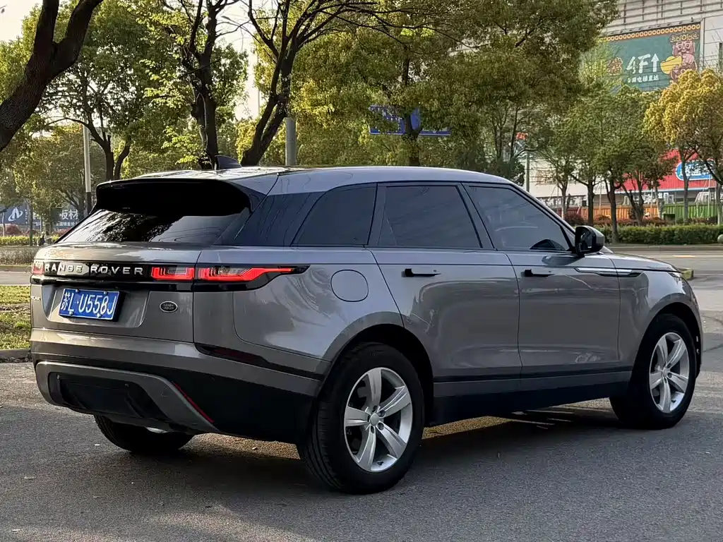 Land Rover Velar 2020 — фото 7