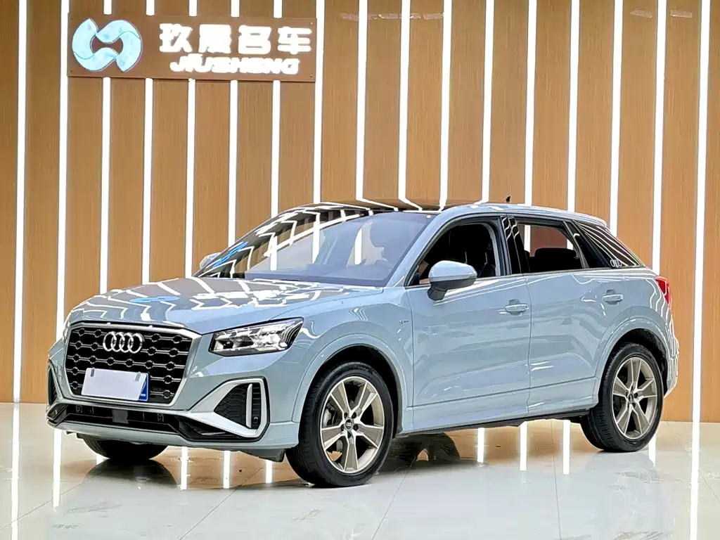 Audi Q2L 2022