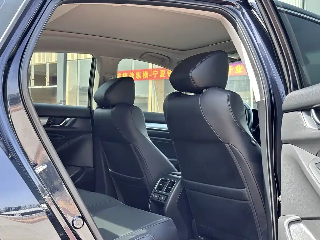 Honda Accord 2021 — фото 11