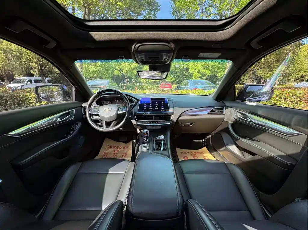 Cadillac CT5 2020 — фото 12