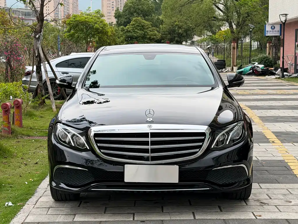 Mercedes-Benz E-Class 2020 — фото 3