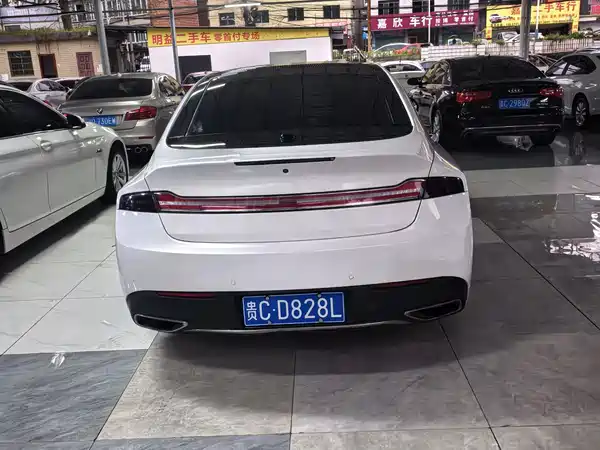 Lincoln MKZ 2019
