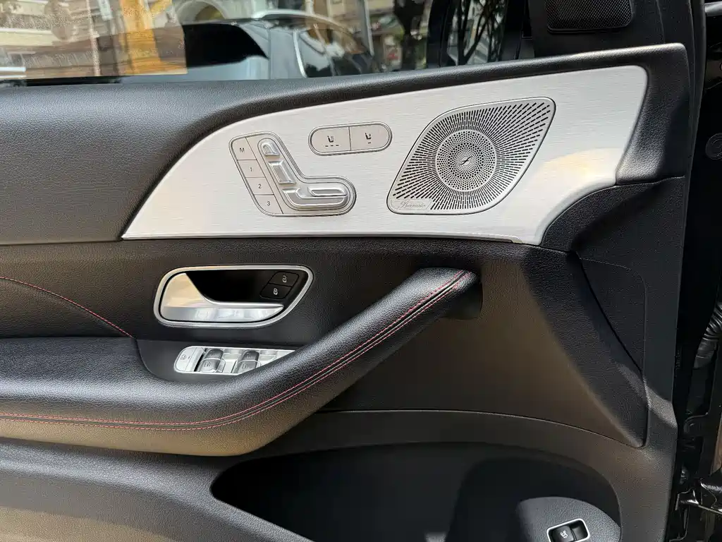 Mercedes-Benz GLE AMG 2023 — фото 13