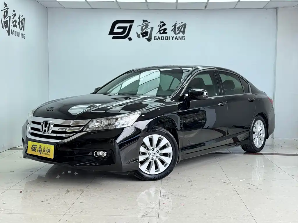 Honda Accord 2015 — фото 1