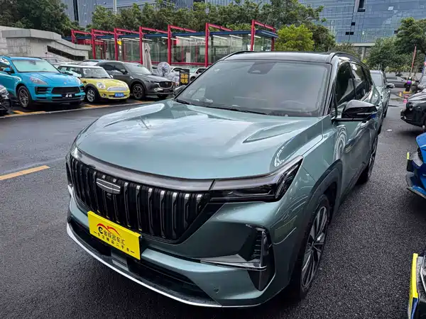 Geely Boyue L 2025