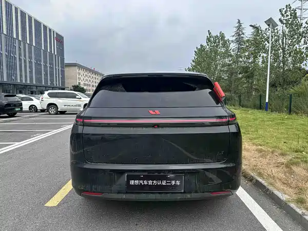 Li Auto L7 2023