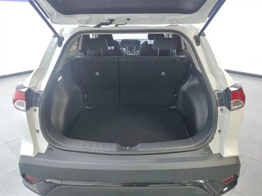 Toyota Frontlander 2024
