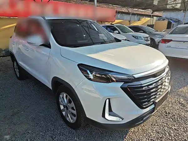 BAIC X3 2022