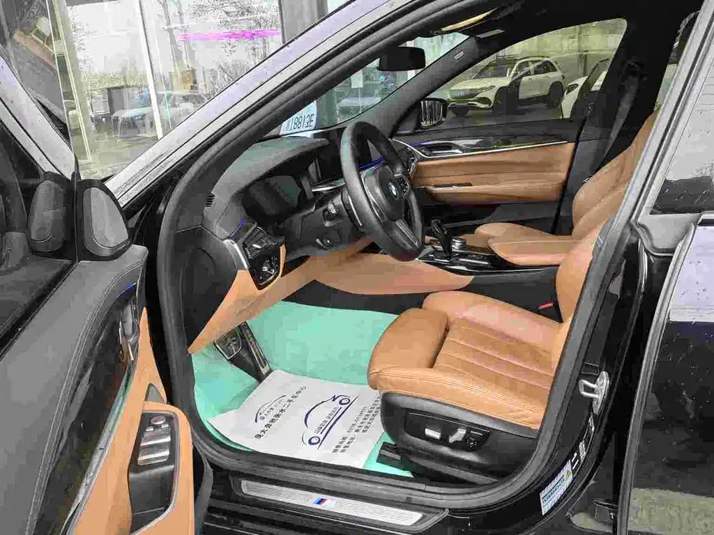 BMW 6 Series GT 2023 — фото 5