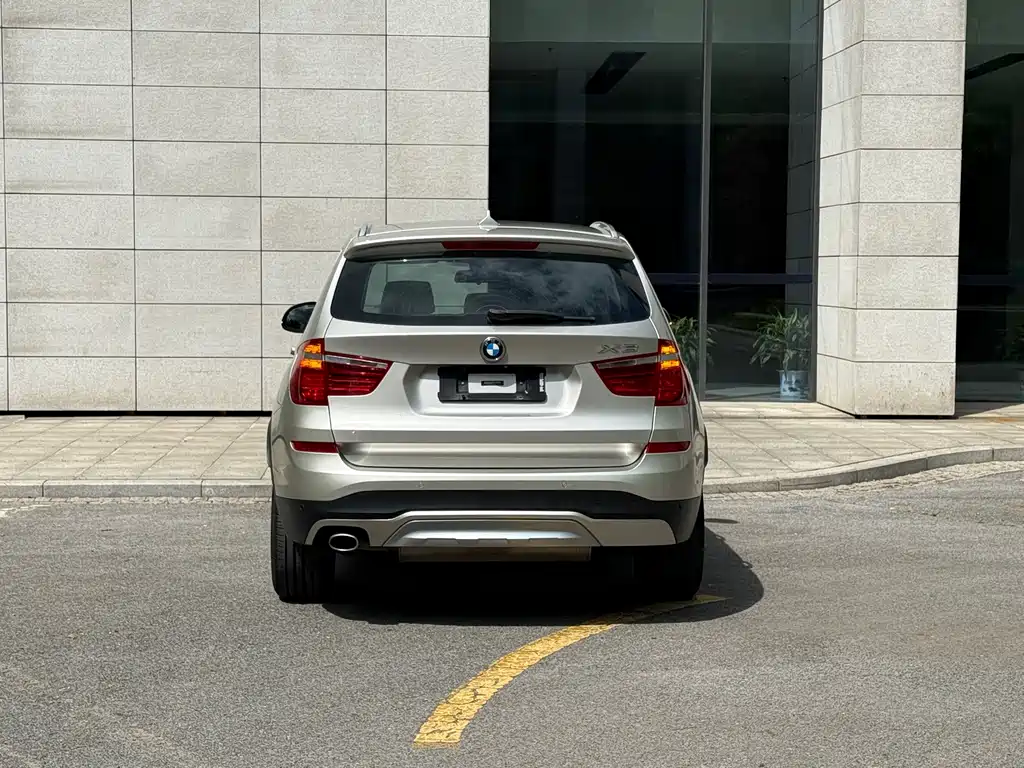 BMW X3 2014 — фото 18