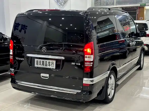 Mercedes-Benz Viano 2015