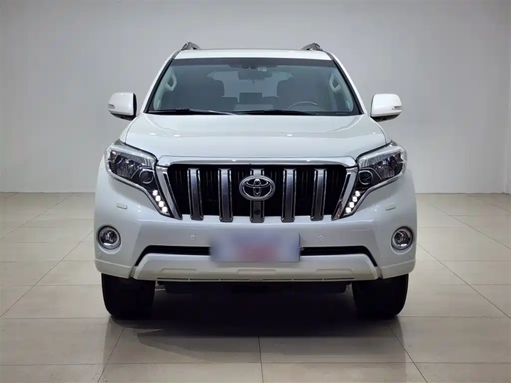Toyota Prado 2016 — фото 26