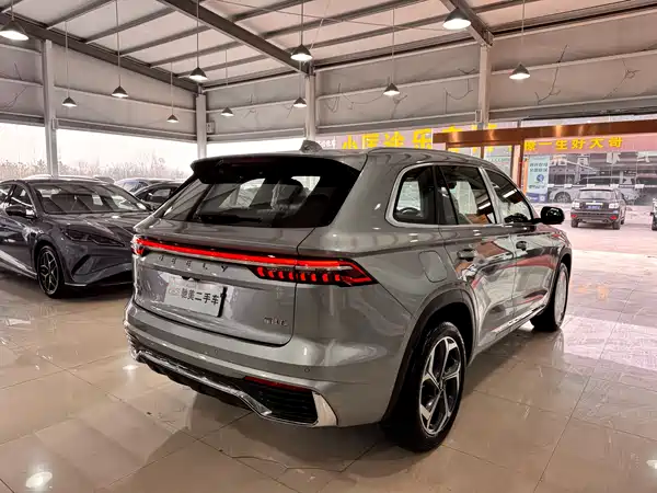 Geely Xingyue L 2024
