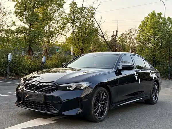 BMW 3 Series 2023