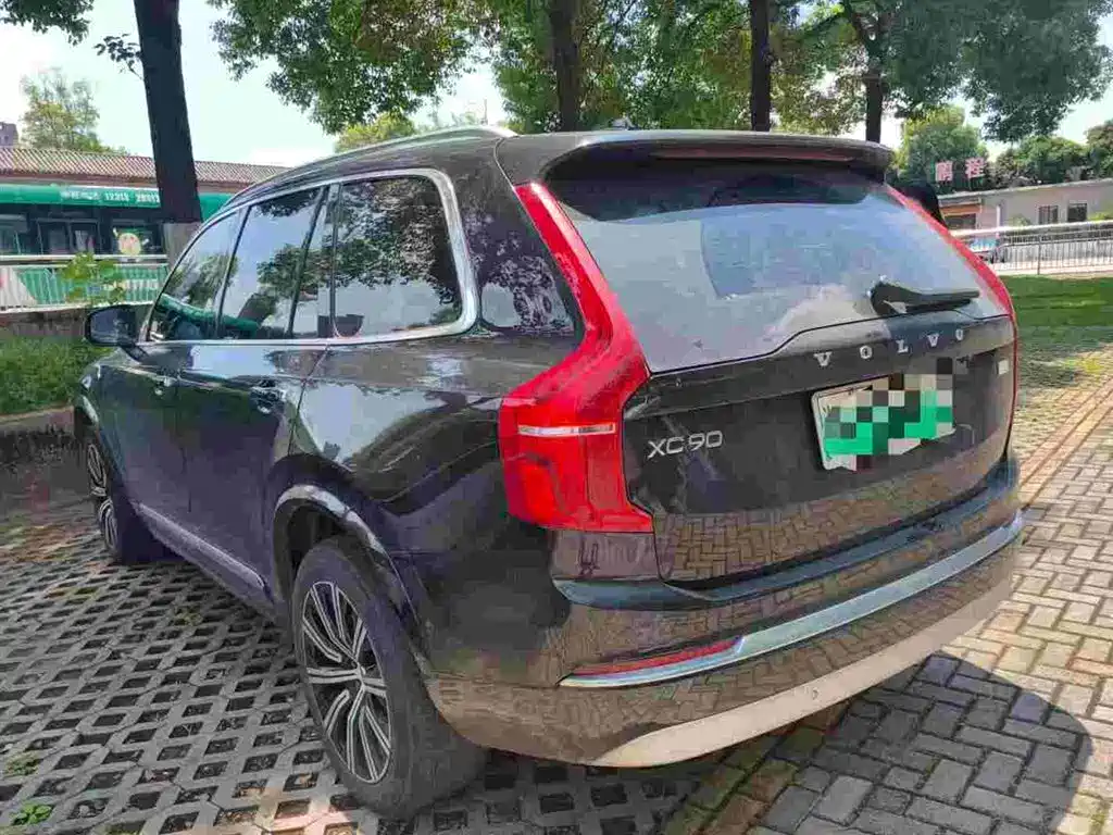 Volvo XC90 PHEV 2023 — фото 2