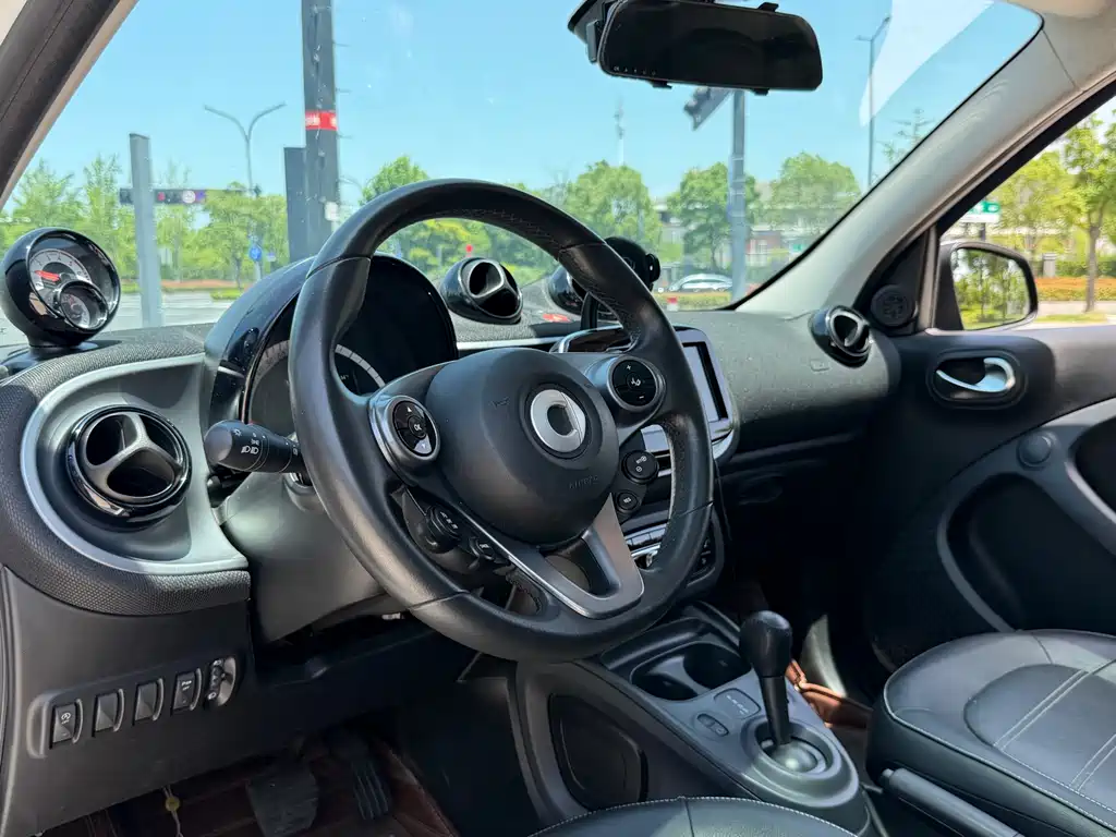 smart Forfour 2018 — фото 9