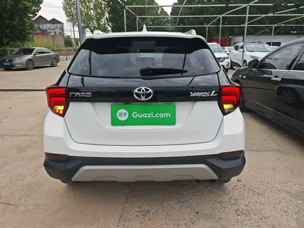 Toyota Yaris L 2020