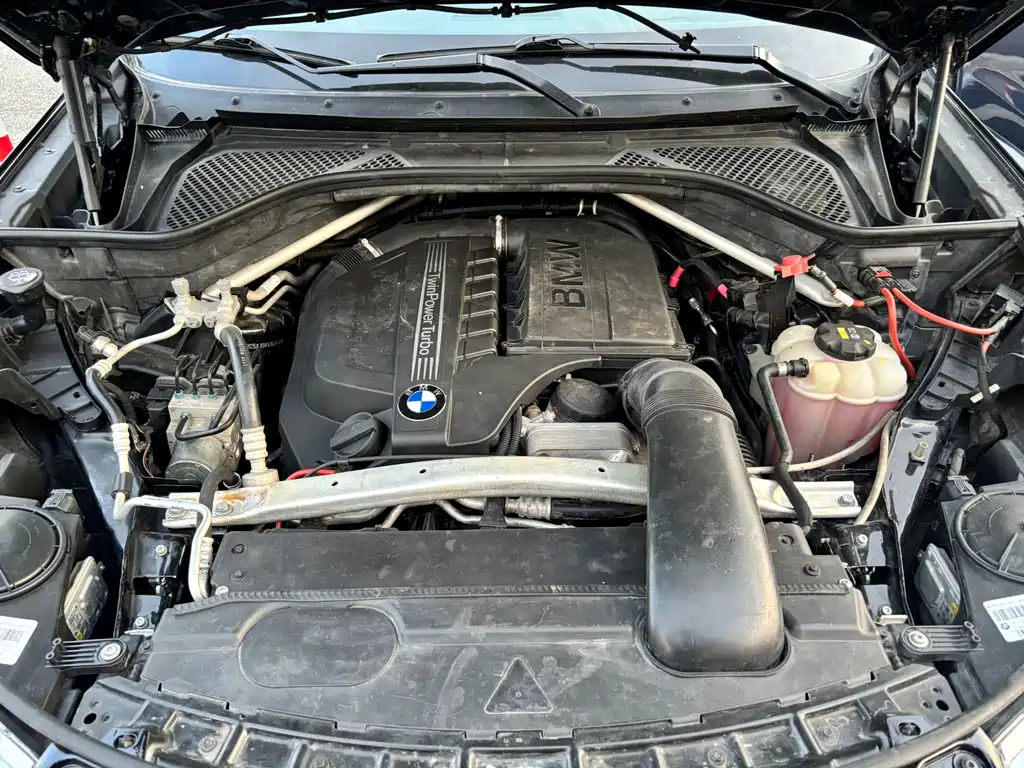 BMW X6 2018 — фото 26