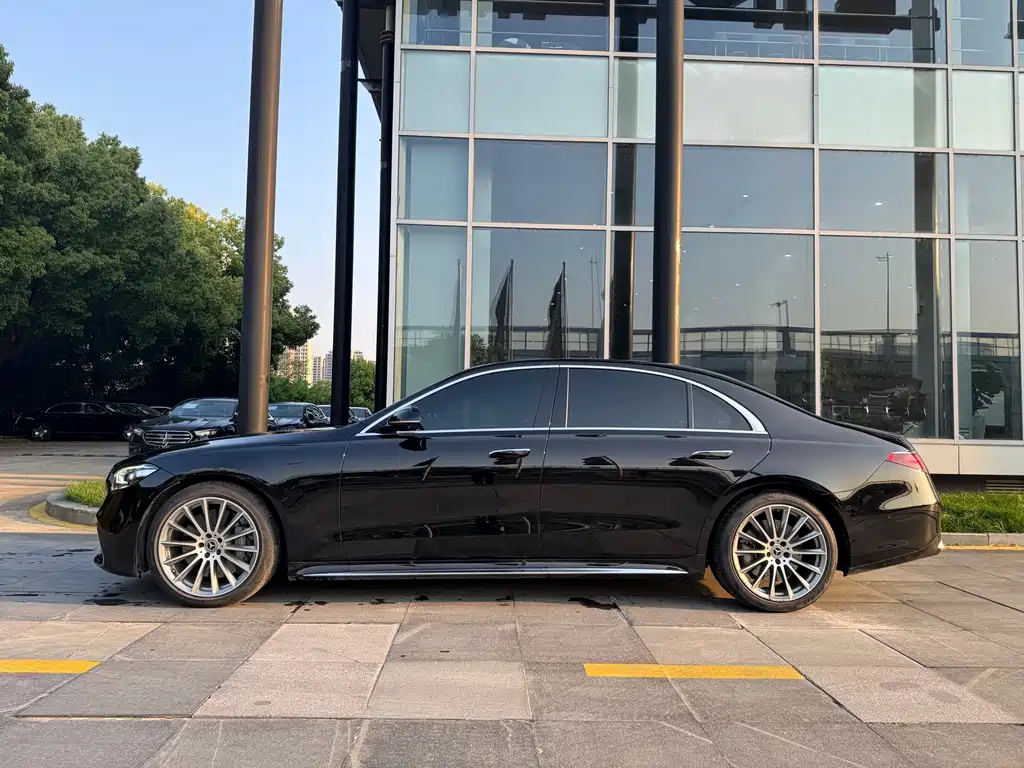 Mercedes-Benz S-Class 2022 — фото 4
