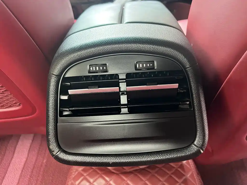 Maserati Ghibli 2015 — фото 23
