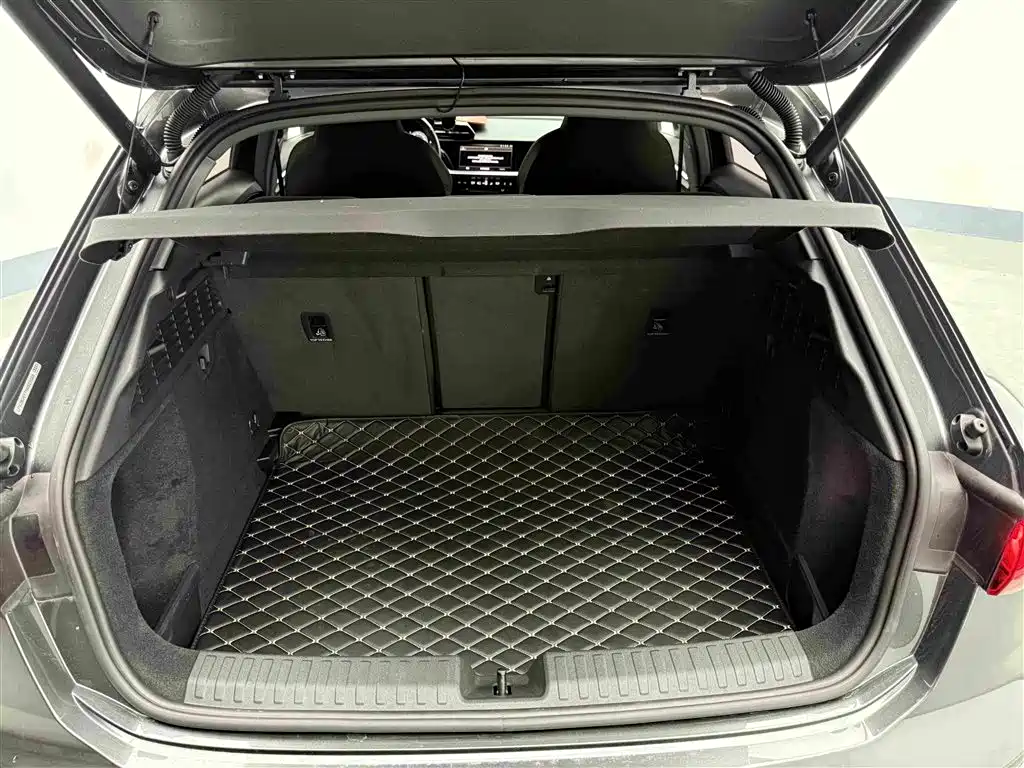 Audi A3 2022 — фото 7