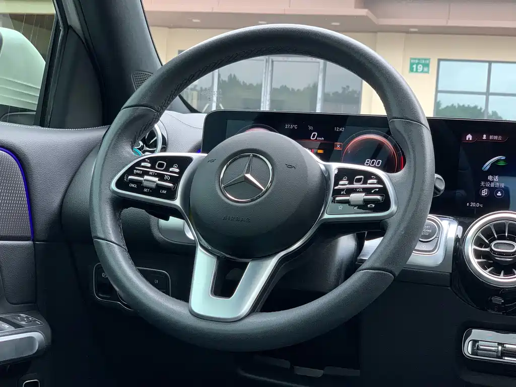 Mercedes-Benz GLB 2021 — фото 21