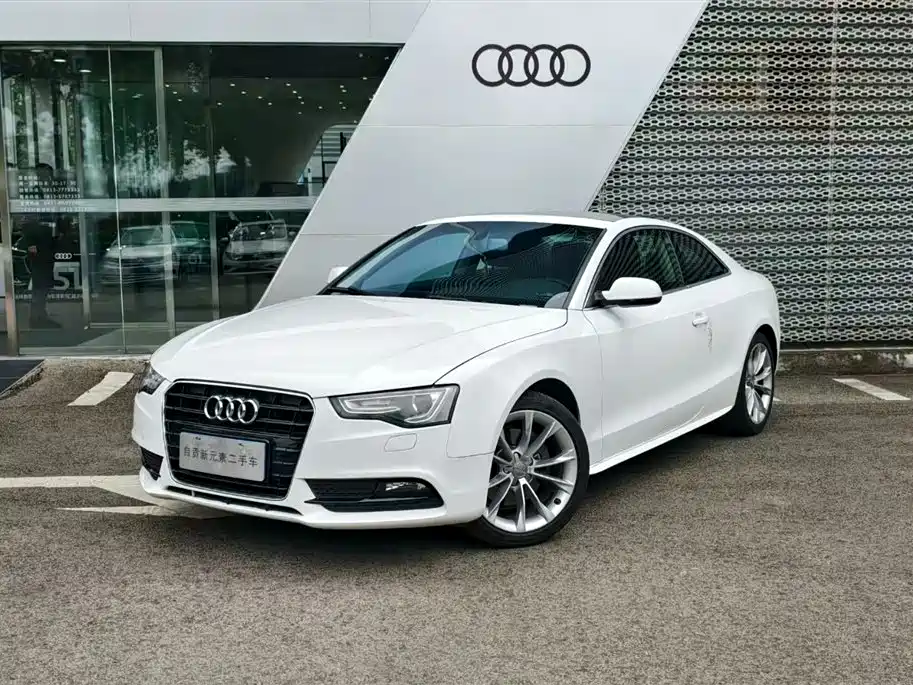 Audi A5 2014 — фото 1