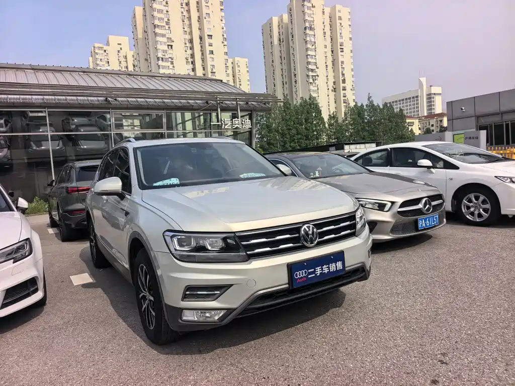 Volkswagen Tiguan L 2019