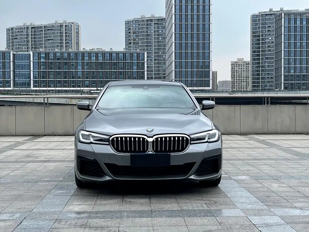 BMW 5 Series 2023