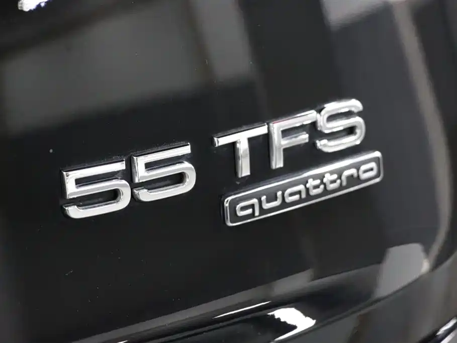Audi Q7 2023 — фото 19