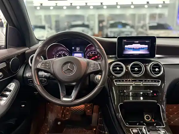 Mercedes-Benz GLC 2018