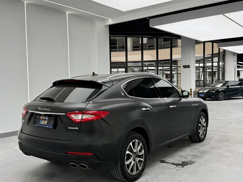 Maserati Levante 2020 — фото 12