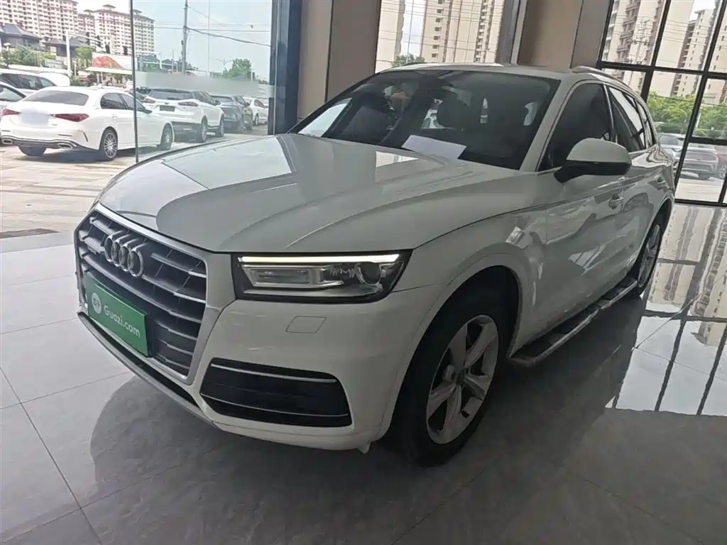 Audi Q5L 2019 — фото 2