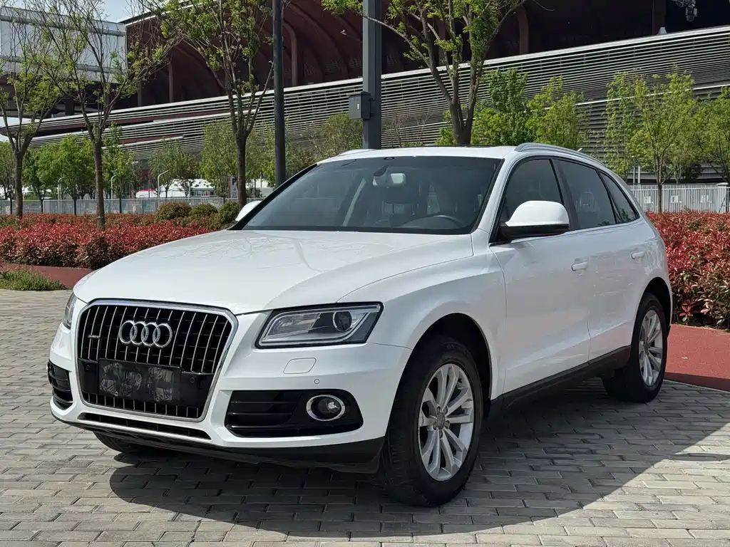 Audi Q5 2015 — фото 1