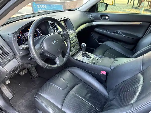 Infiniti G Series 2010