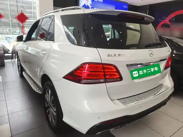 Mercedes-Benz GLE 2018