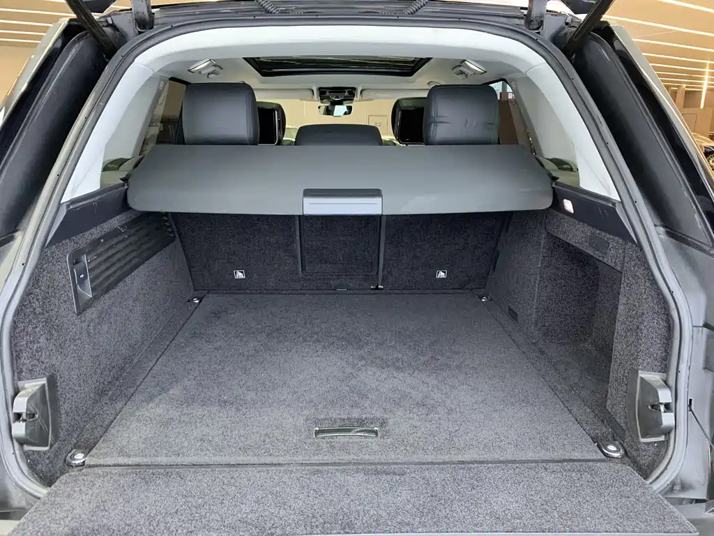 Land Rover Range Rover 2018 — фото 20