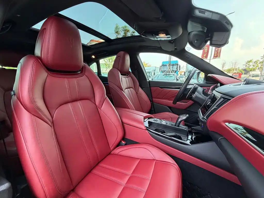 Maserati Levante 2021 — фото 15